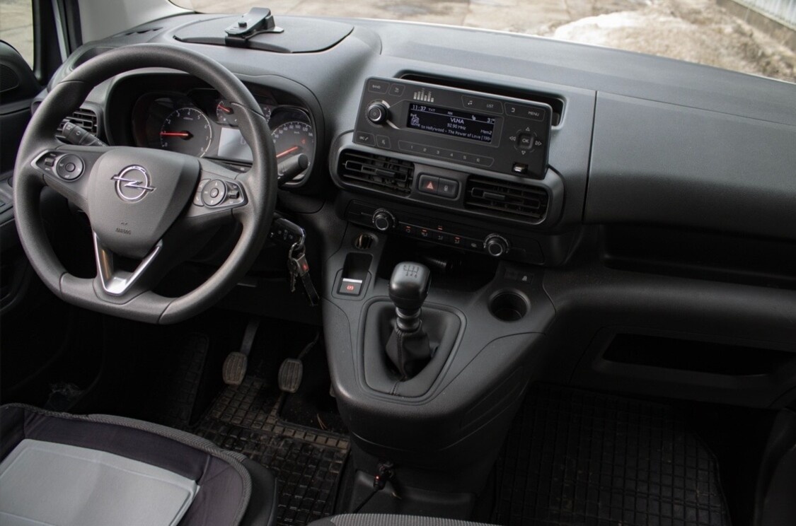 Opel Combo 1.2 Turbo | 2022 | 1. majiteľ - 18