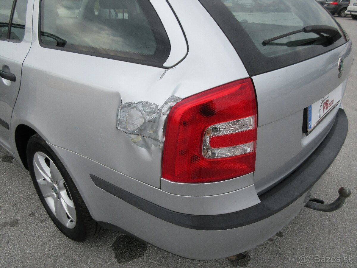 Škoda Octavia Combi 1.6 Tour II - 18