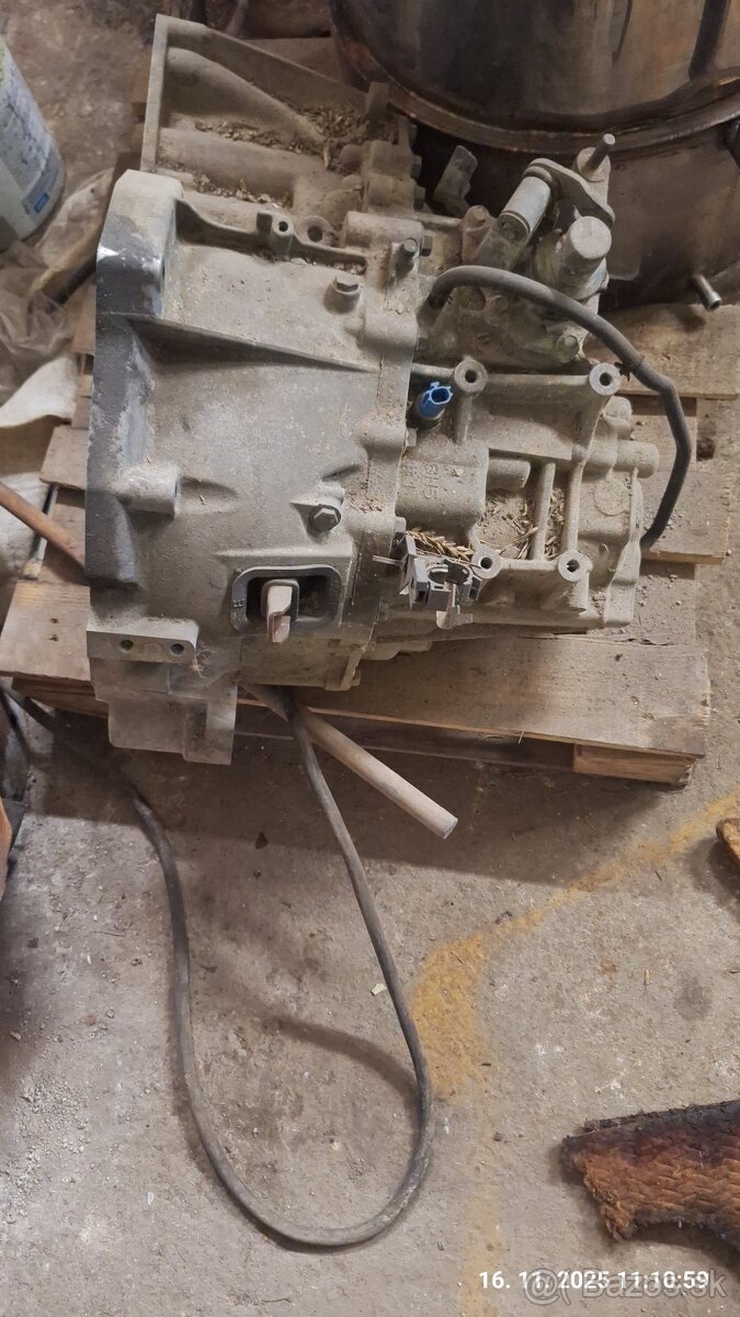 Predam diely Nisan - 18