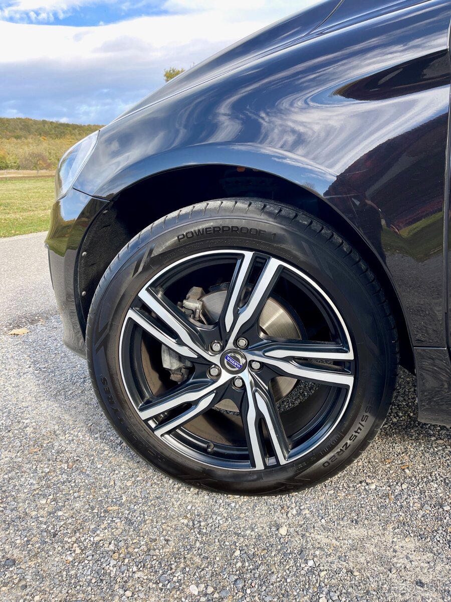 Volvo XC60 D4 R-Design - 18