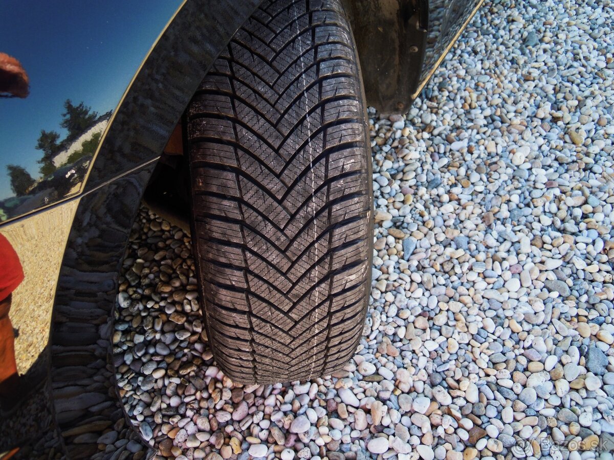 Volkswagen Touran, 1.4TSi SOUND - SERVIS - 18