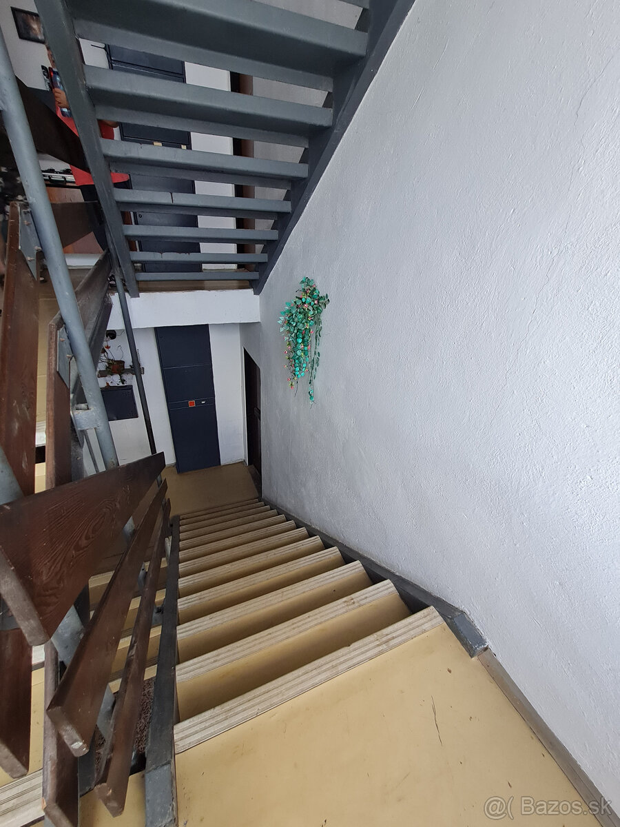 Žihľava – slnečný 3 izbový byt - 18