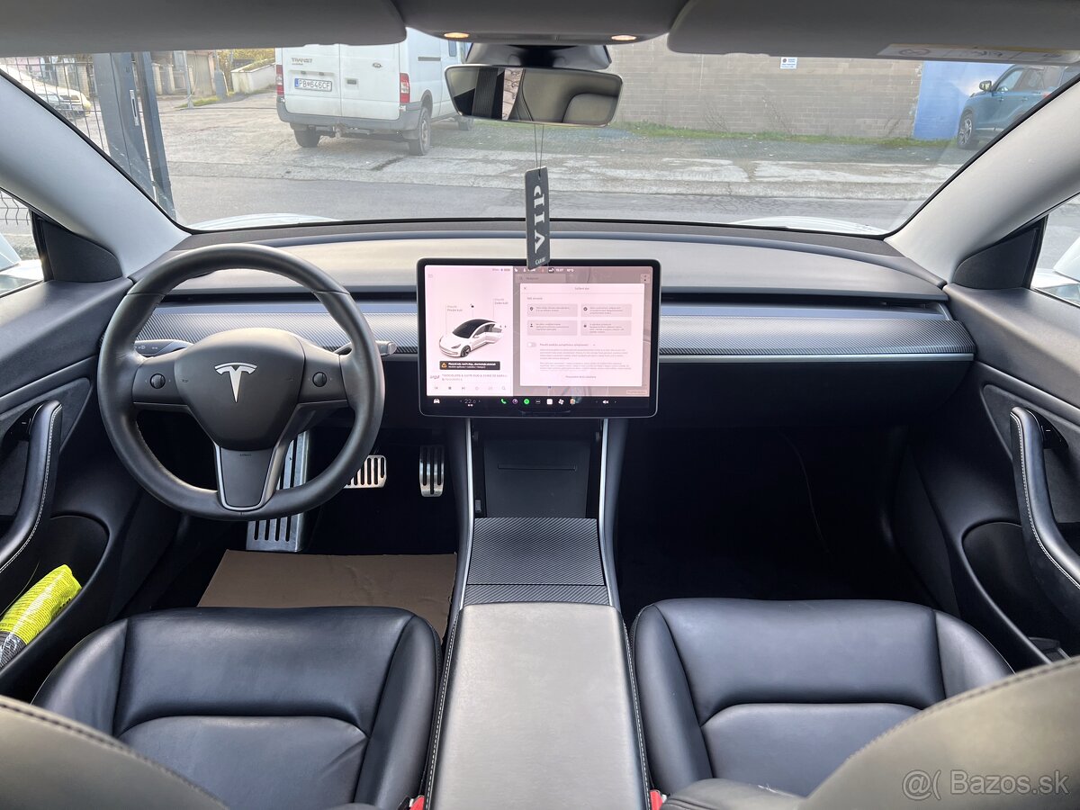 Tesla Model 3 Standard Range Plus - ODPOČET DPH - 18