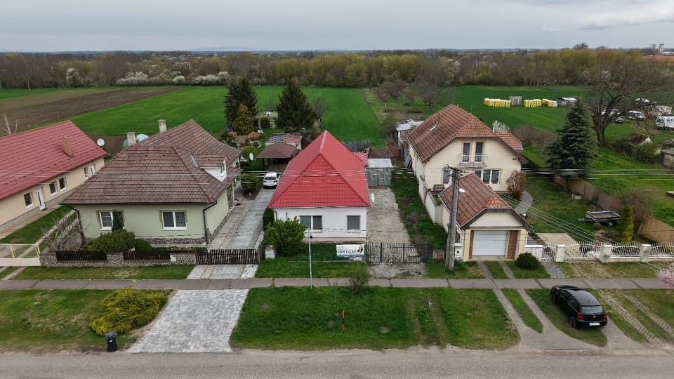 Na predaj ihneď obývateľný rodinný dom Rastislavice pri aqua - 18