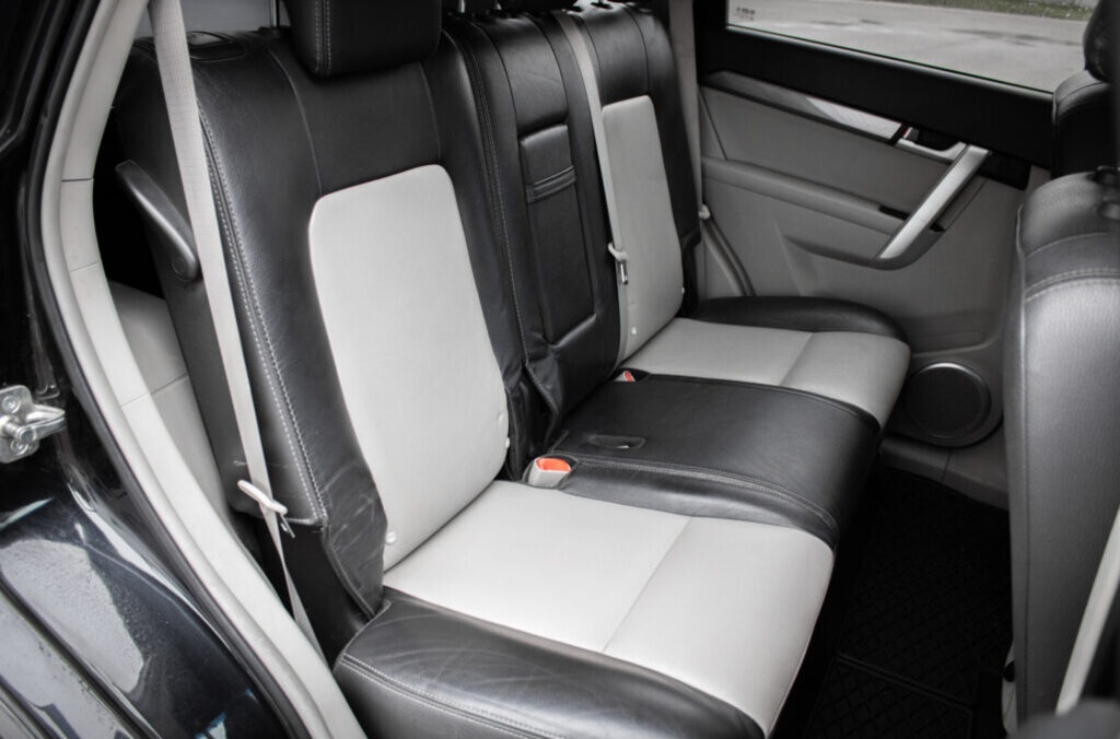 Chevrolet Captiva - 18