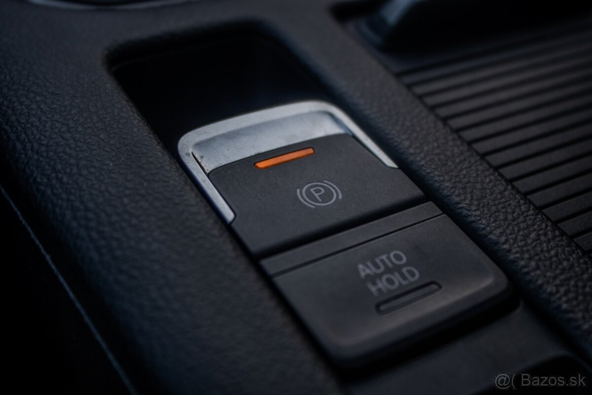 Volkswagen Passat Variant 2.0 TDI BMT Highline DSG 2 - 18