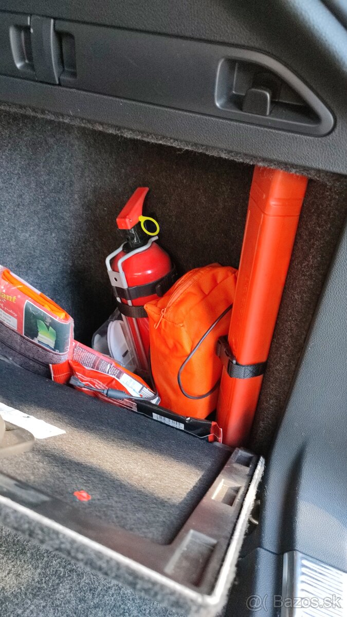 Škoda Superb 2 . 2.0 tdi - 18