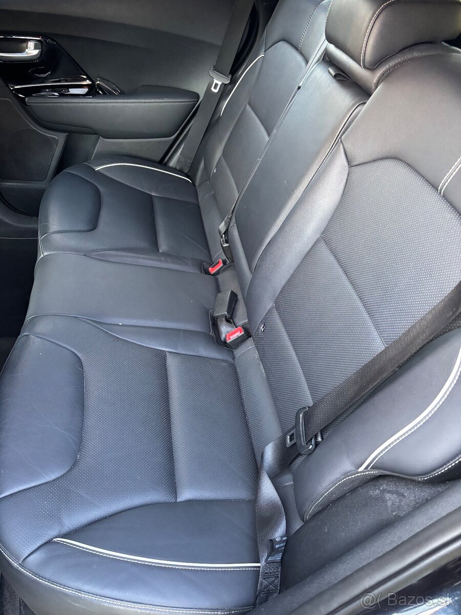 KIA NIRO ELECTRIC - 18