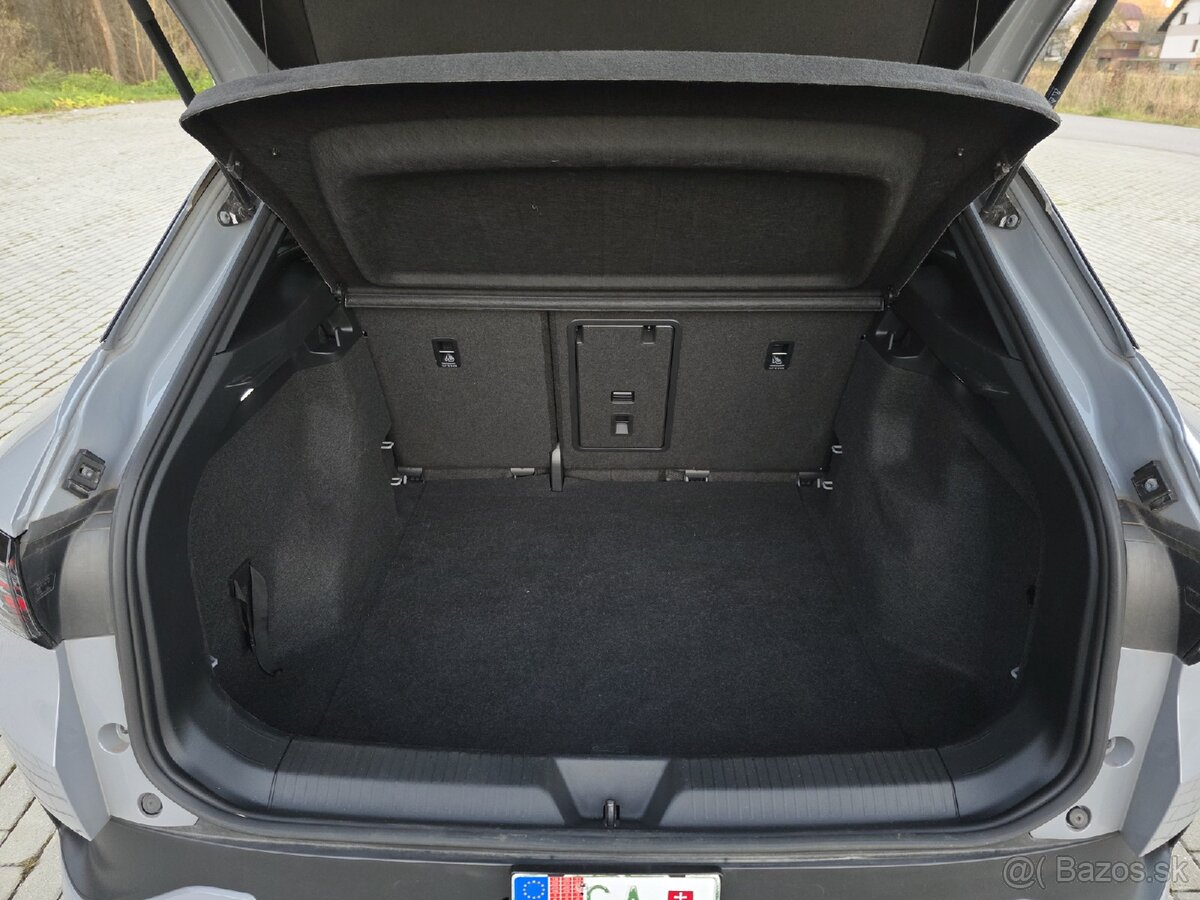 Volkswagen ID4 GTX 4Motion 220kw 82kWh Ťažné Matrix - 18