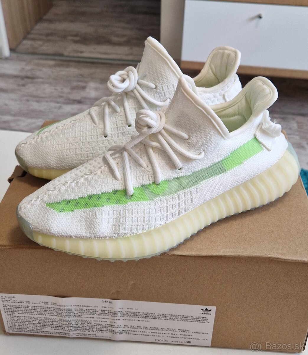 Yeezy Boost 350 - 18