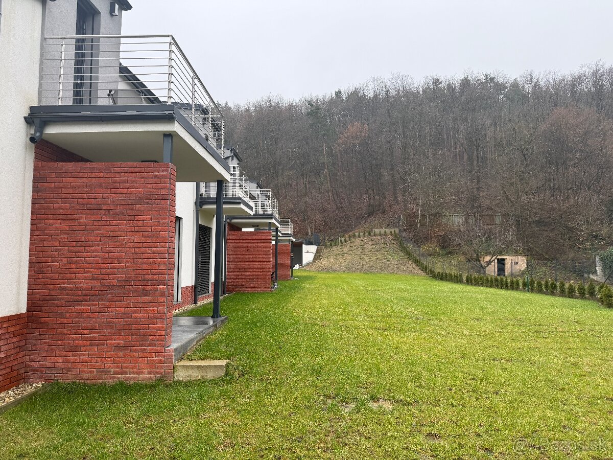 Na prenájom 3izbový byt v rodinnom dome-Voľný ihned - 18