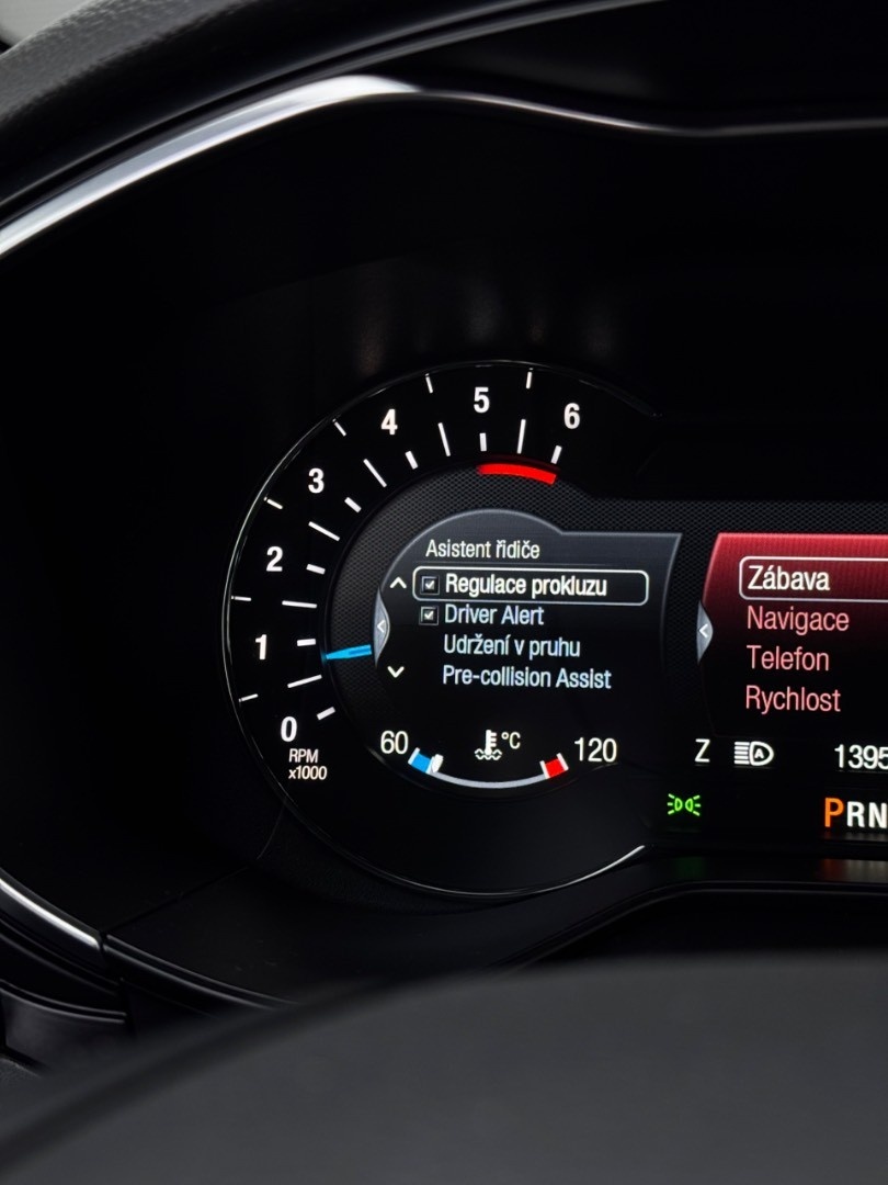 Ford Mondeo Combi 2.0 TDCi EcoBlue ST-Line A/T, SK, 1Majiteľ - 18