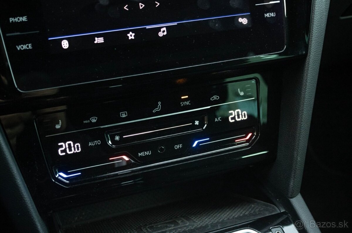 Volkswagen Passat Variant 2.0 TDI Elegance DSG - 18