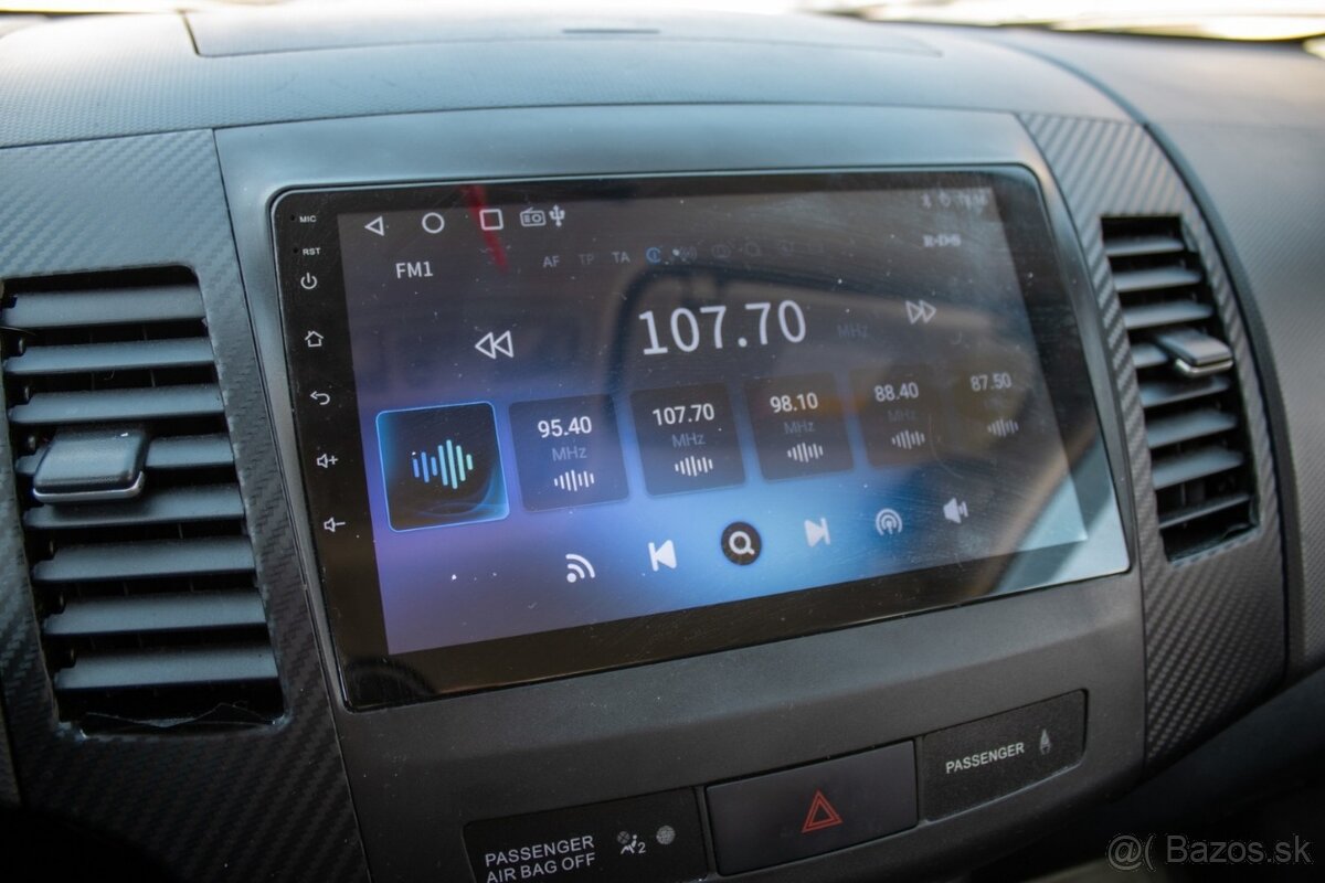 Mitsubishi Outlander - 18