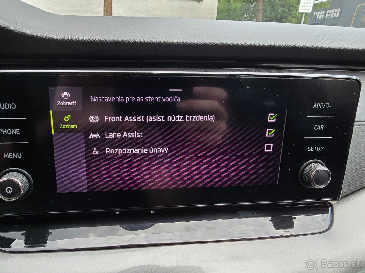 Predam Škoda octavia 4 combi 1.5tsi Kessy LED DPH - 18