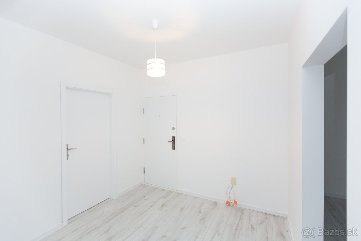 NA PREDAJ 3-izb.byt Petržalka, kompletná rekonštrukcia - 18