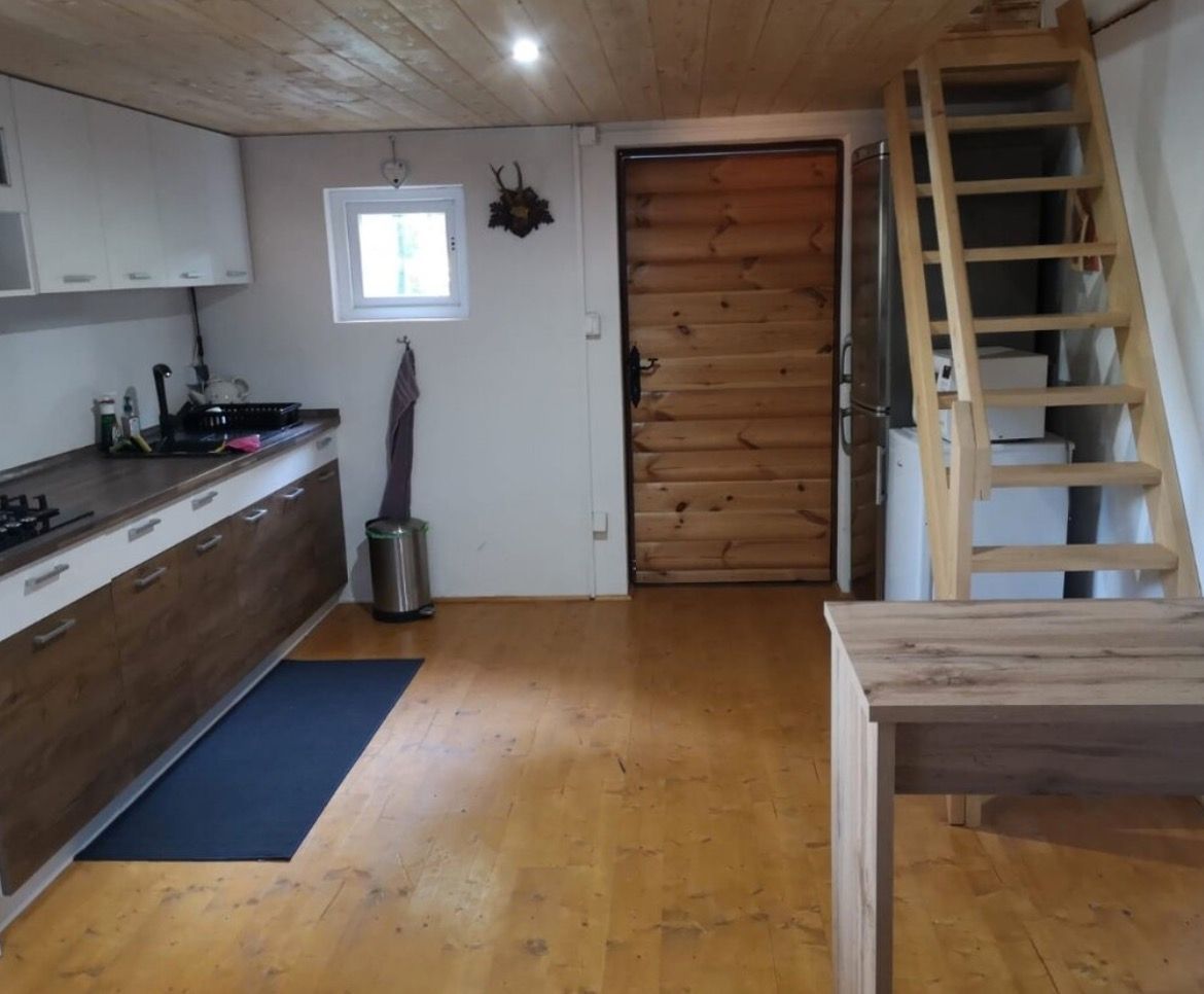 Chata na predaj - Modra - 18