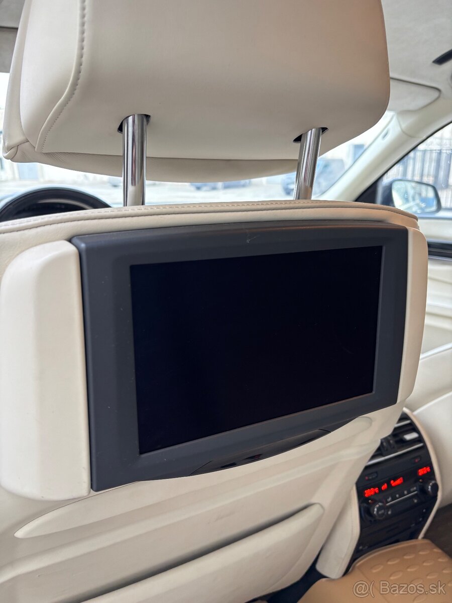 BMW 740d xDrive 225kW 2012 4x4 Luxury - 18