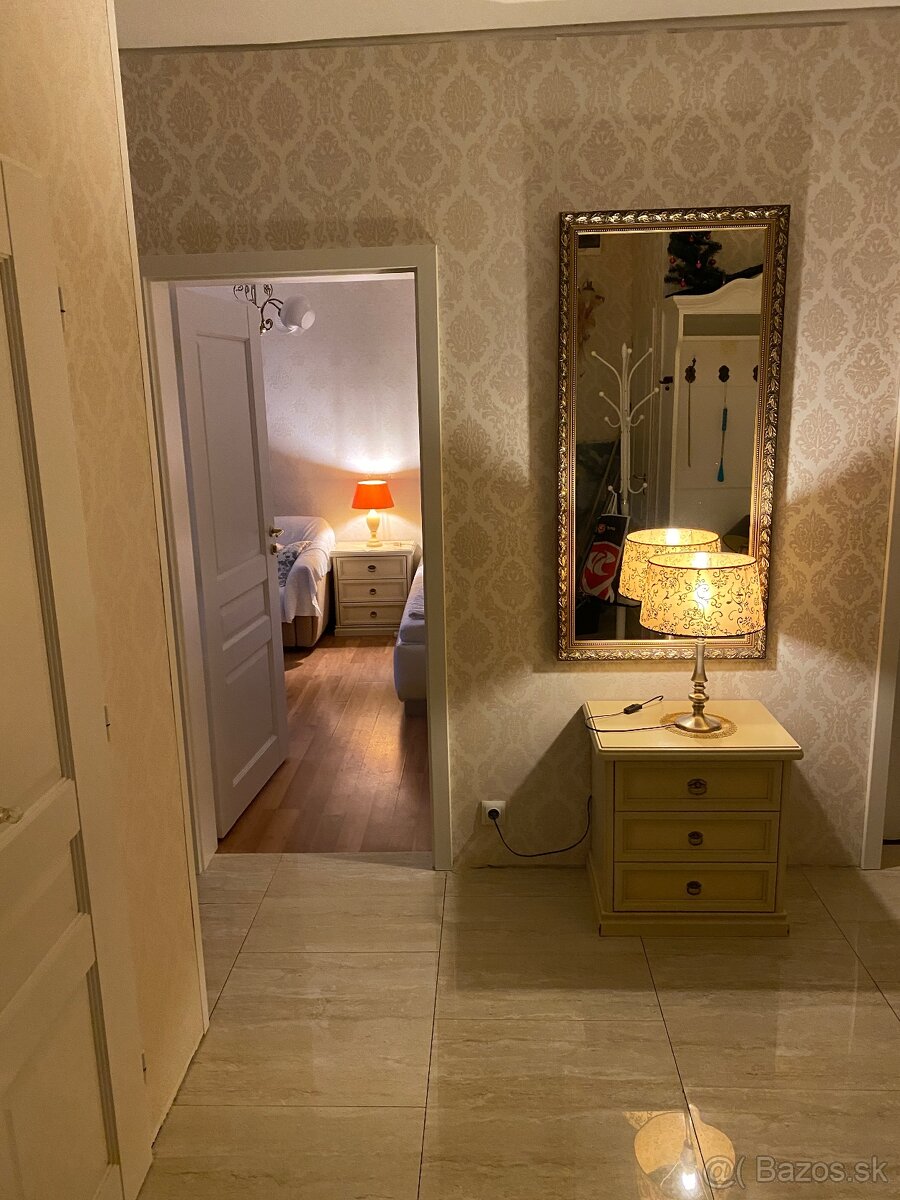 Prenájom izby s balkónom - 18