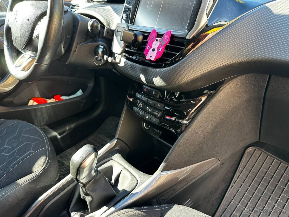 Peugeot 2008 1.2 PureTech Style - 18