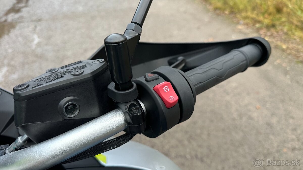 CF Moto 800MT Touring r.v. 2023 - 18