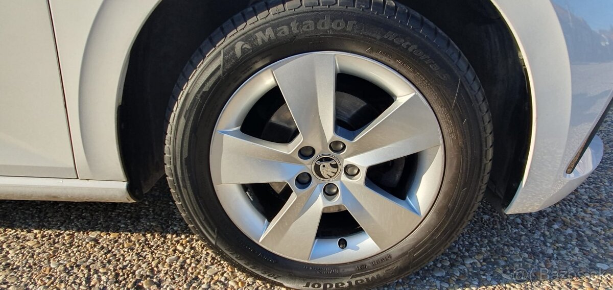 Škoda Scala 1.0 TSI 85KW Ambition Plus M6 / r. 2020 / - 18