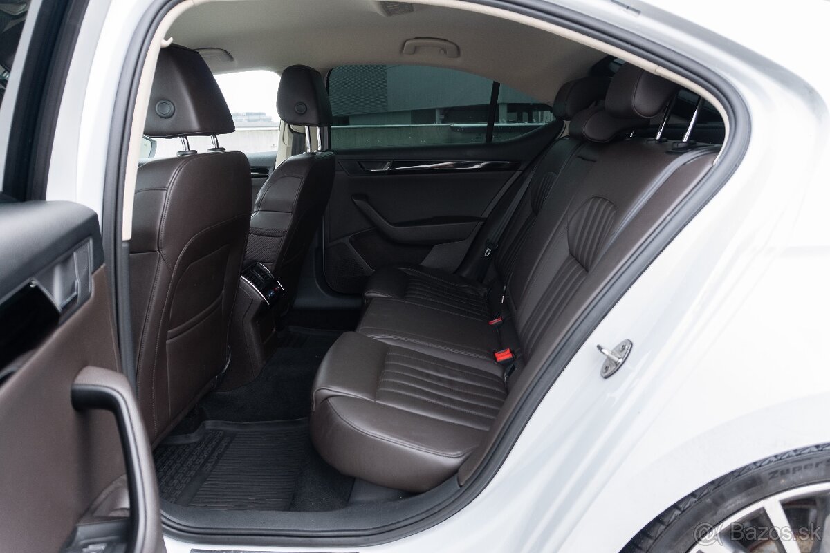 Škoda Superb 2.0 TDI Laurin Klement - 18