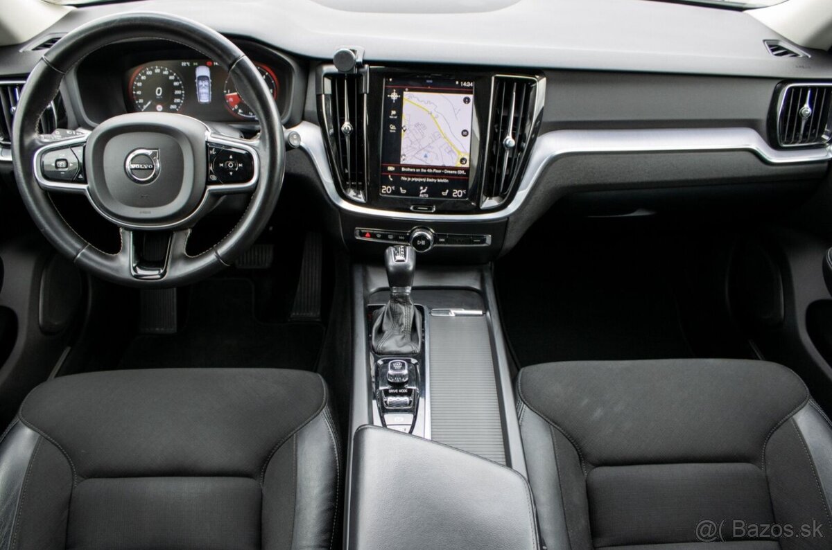 Volvo V60 D3 A/T / 110kW / A8 / 2020 - 18