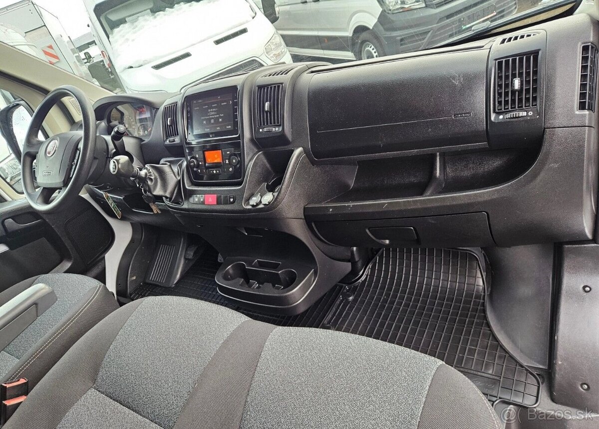 Fiat Ducato L4H2 6 miestne 2.3 MultiJET 140 koni - 2021 - 18