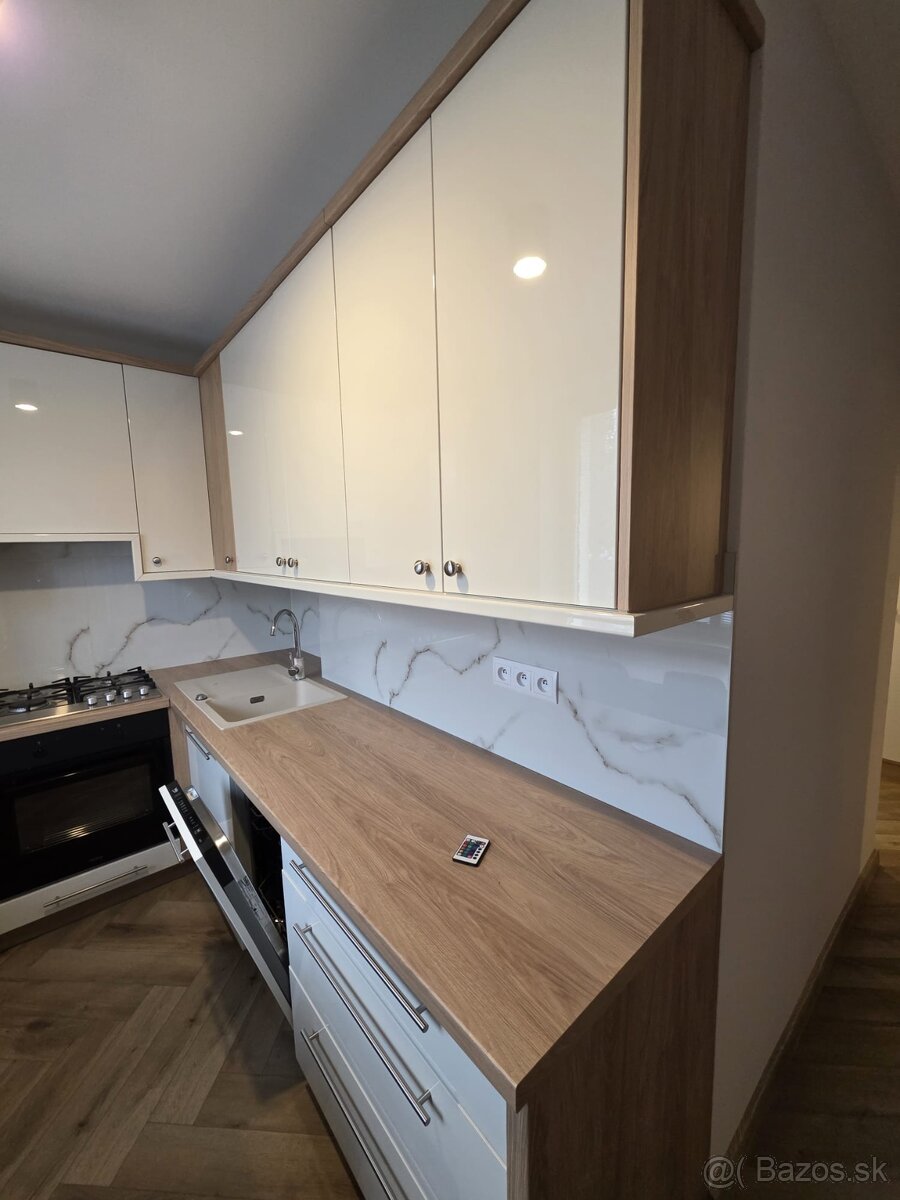 Dám do dlhodobého prenájmu 3-izbového bytu v Poprade - 18