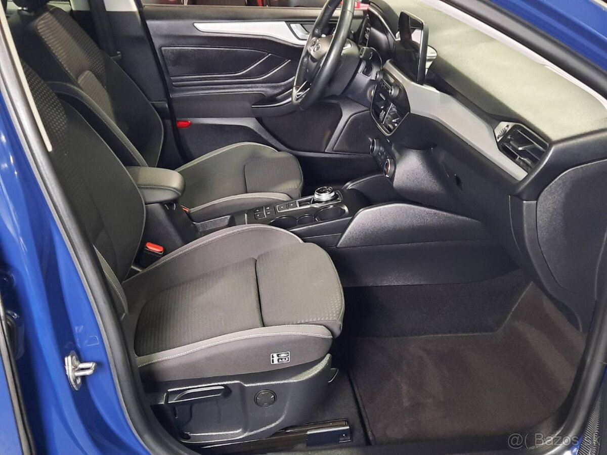 Ford Focus Kombi 2.0 TDCI AUTOMAT Titanium - 18