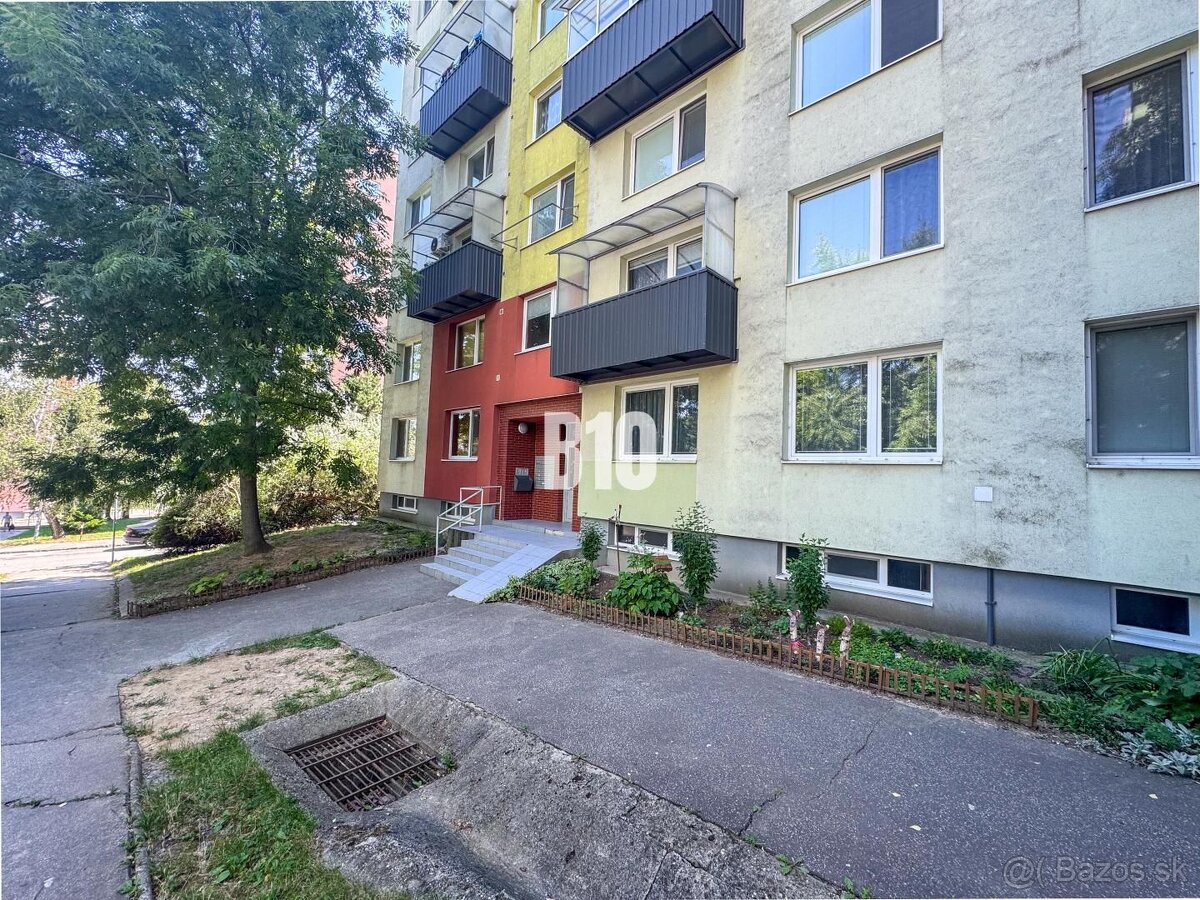 Príjemný 4 izbový byt s balkónom - Klokočina - 18