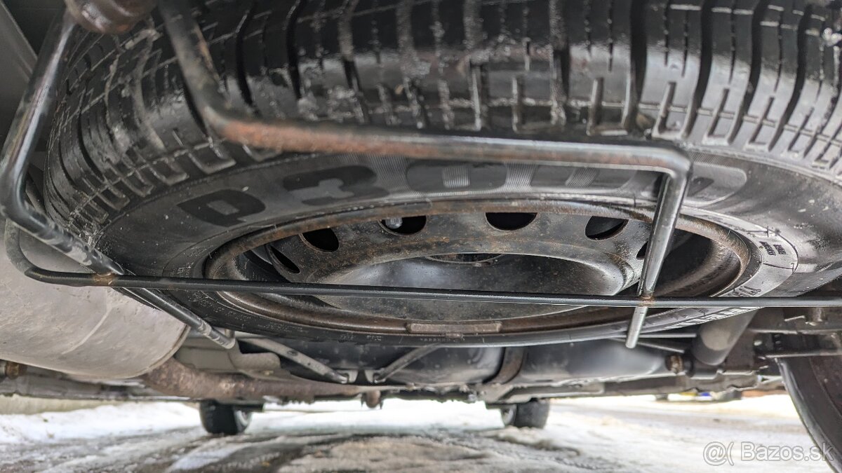 Peugeot 206 hatchback 1.4 benzín r.v.2006 - 18