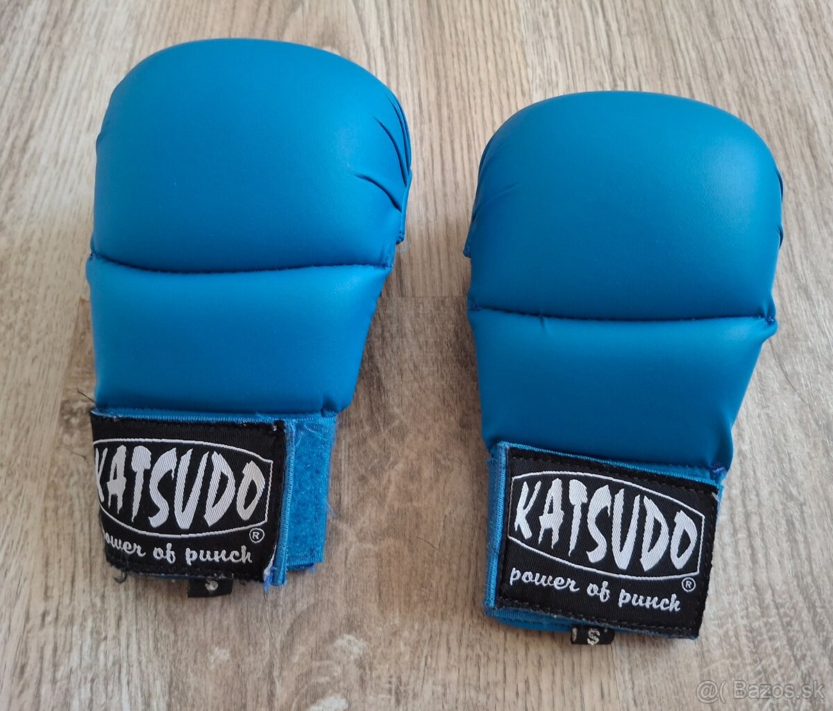 Kompletná súprava chráničov na karate M/L - 18