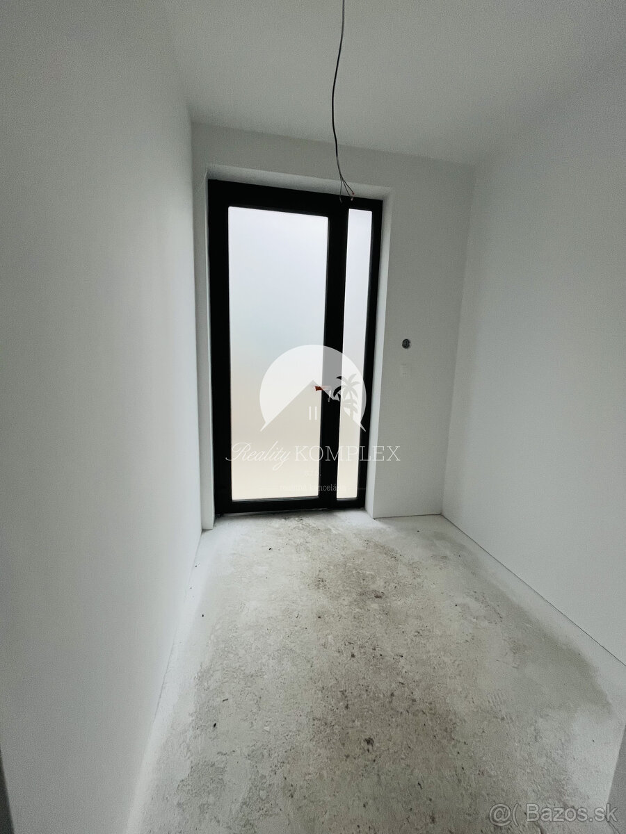 Reality KOMPLEX s.r.o., Vám ponúka na predaj moderný dvojdom - 18