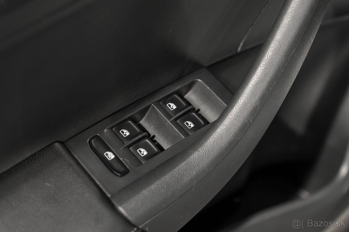 Škoda Rapid Spaceback SB 1.0 TSI 110k Style - 18