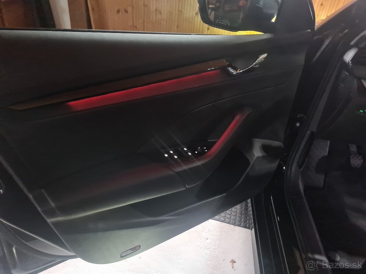 ŠKODA Octavia 4 Combi 2,0 TDi , odpočet DPH - 18