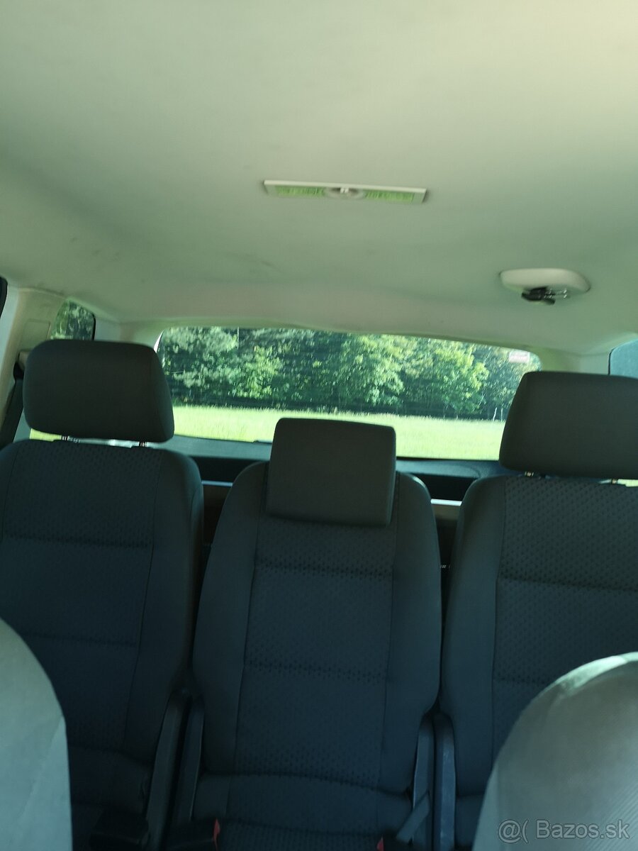 Volkswagen Touran AUTOMAT s park. senzorom - 18