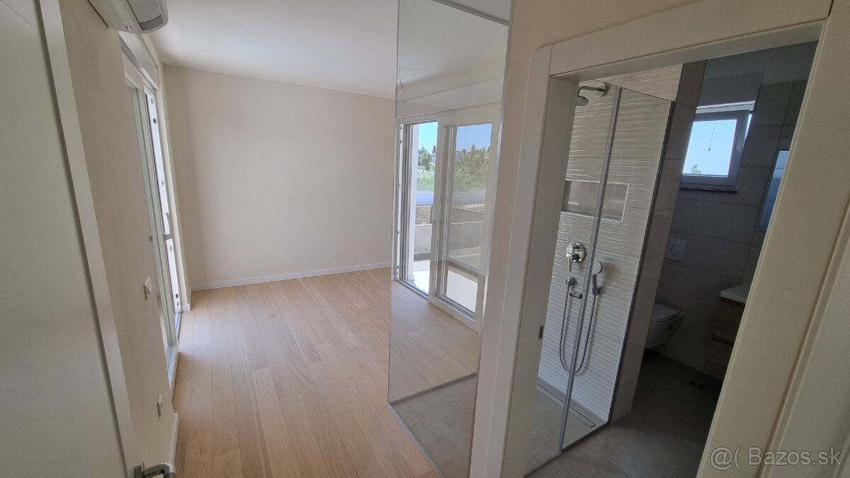 Moderná vila s bazénom a krásnym pozemkom, Zaton /Chorvátsko - 18