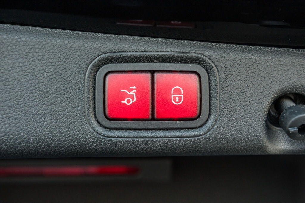 Mercedes-Benz E trieda 400 3.5l 4x4 245kw 2016 full vybava - 18