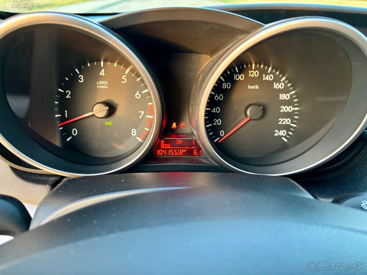 Mazda 3 TAKUMI 1.6 i 16V 77 kW BENZÍN - 18