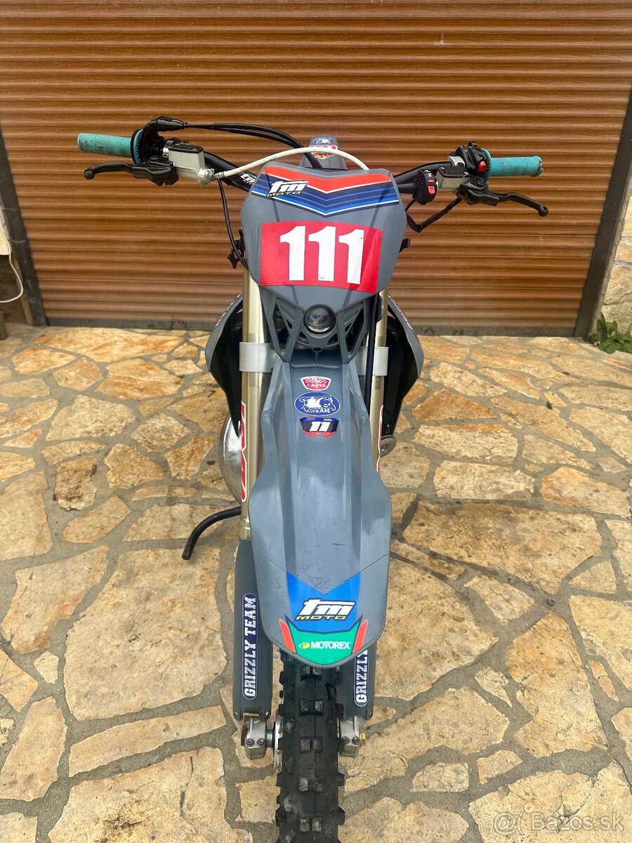 Tm en 250 Tm en 300 - 18
