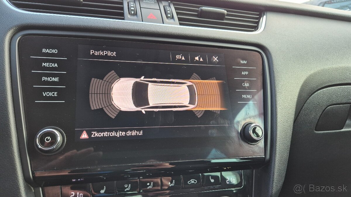 Škoda Octavia Combi 2.0 TDI Style DSG EU6 - 18