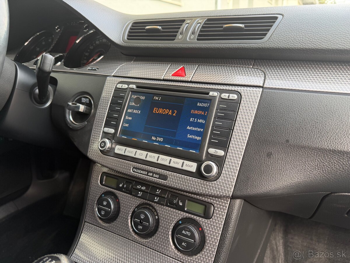 Volkswagen Passat 1.8 TSI R-Line - 18