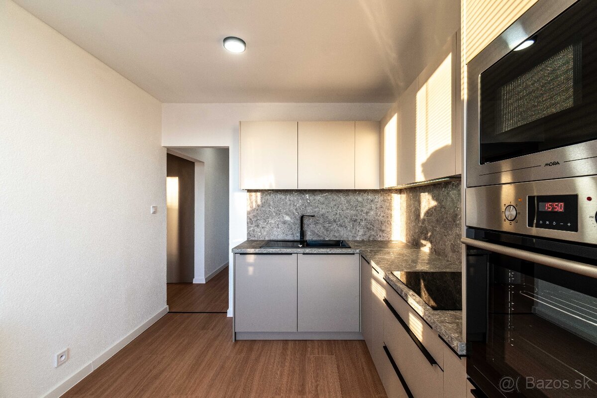 Dizajnový 3 izbový byt po kompletnej rekonštrukcii, 72 m2 - 18