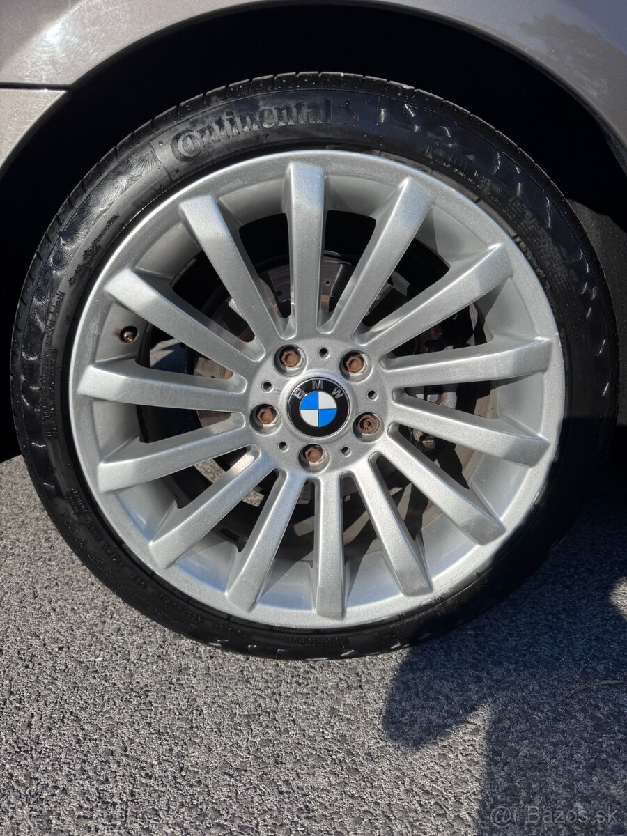 BMW 320d 3 Coupé 2011 - 18