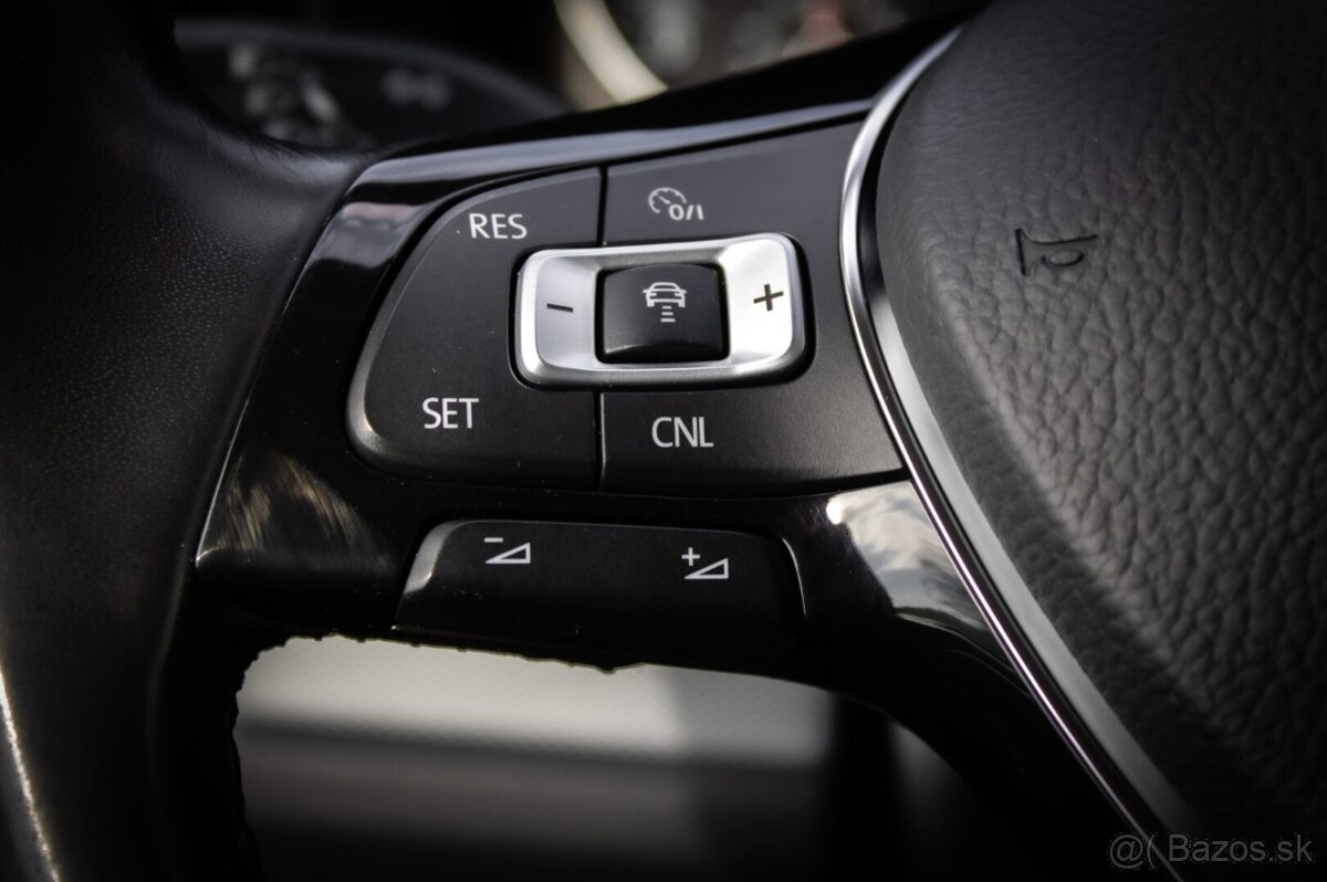 Volkswagen T6 Multivan 2.0 BiTDI BMT 4MOTION DSG - 18