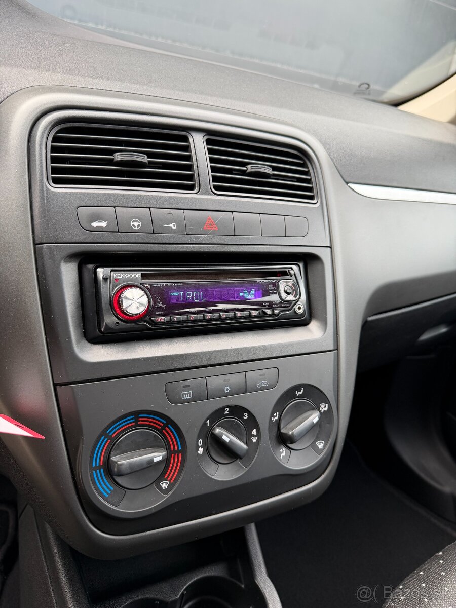 Fiat Grande Punto 1.4 8v Active - 18