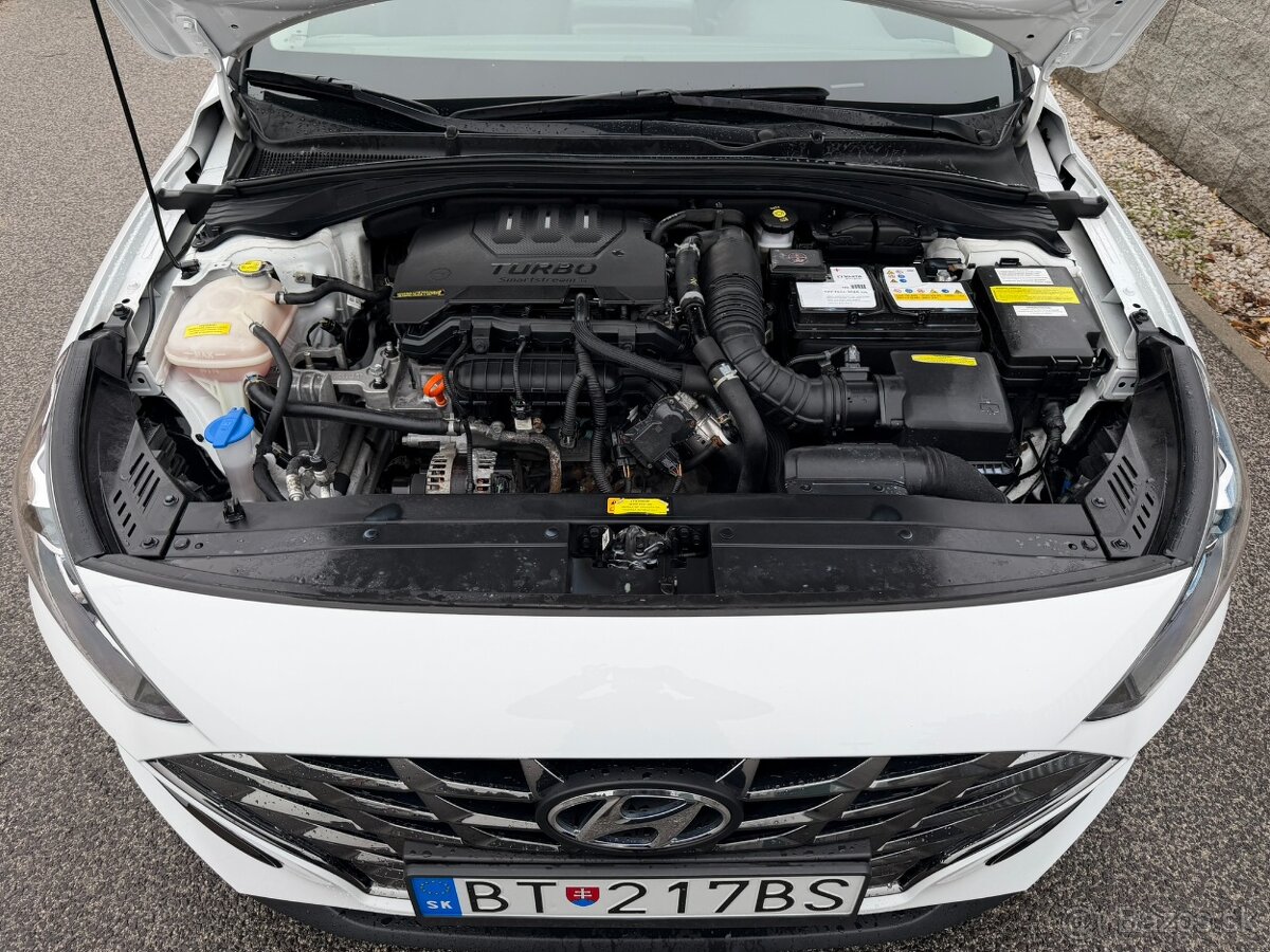 Hyundai i30 CW 1.0 T-GDi Family. Slovenské, odpočet DPH - 18