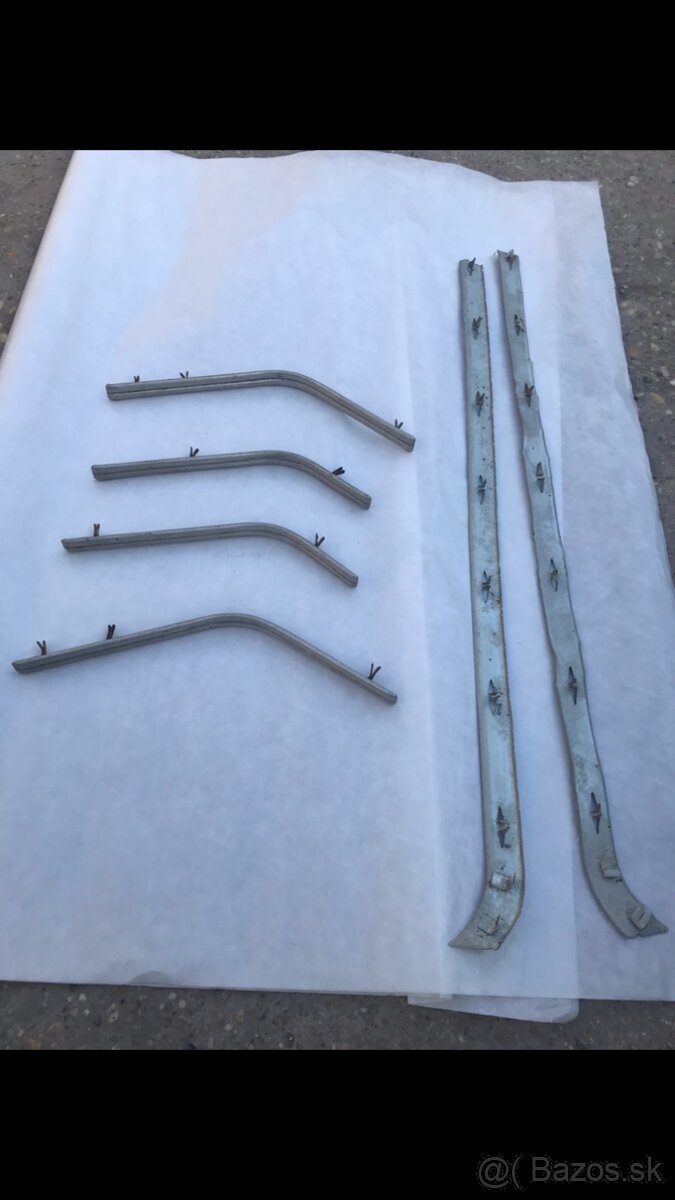 PREDÁM PLECHARINU NA ŠK.FELÍCIA-OCTÁVIA,ŠK.440,445,450 - 18